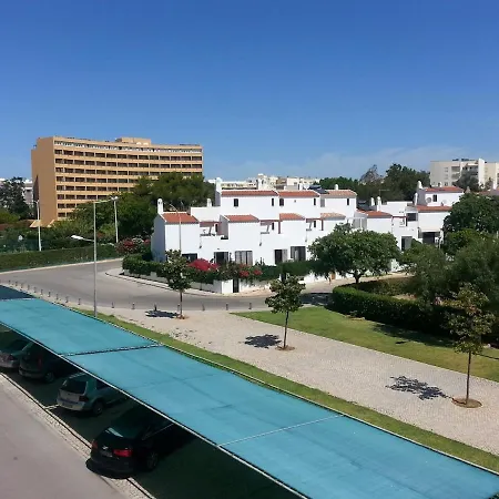 Lägenhet Vilamoura Seaside Serenity T3 Ap - Pool, Bbq, 3min Walk To